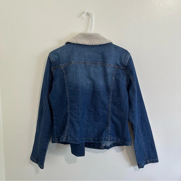 JUSTFAB size large denim jacket with faux fur - Picture 3 of 4
